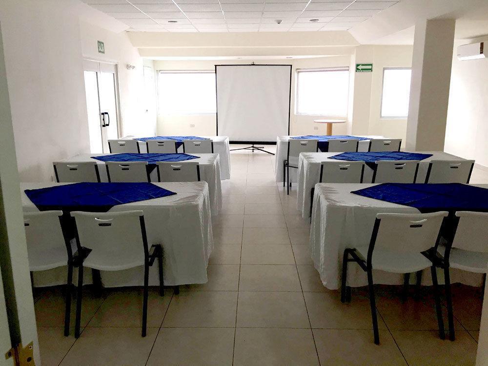 Hotel Plaza Del Sol