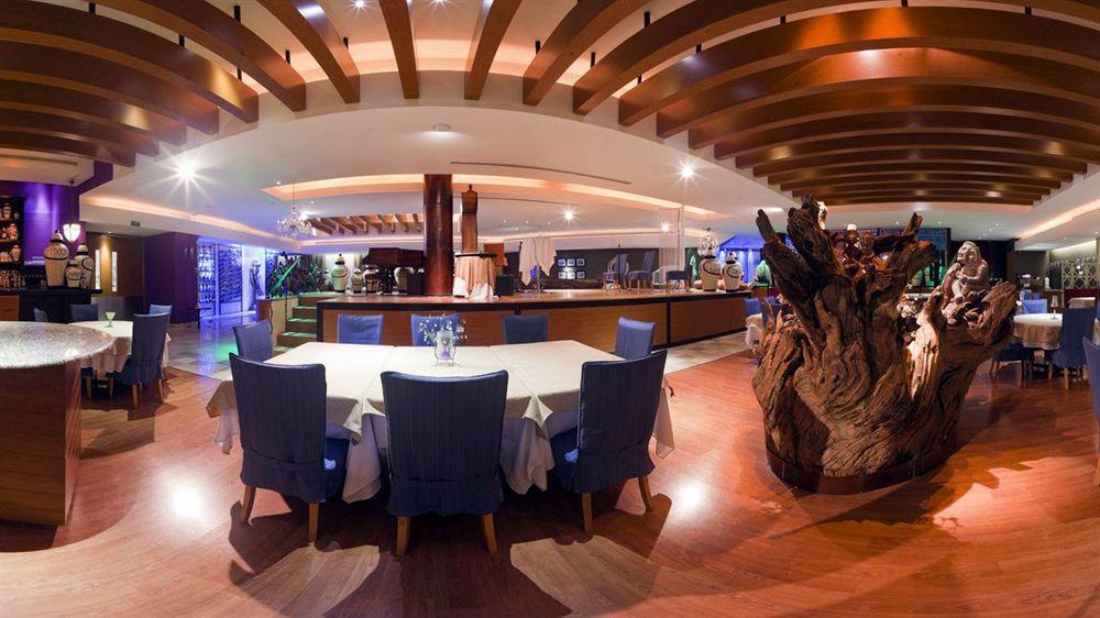 Hotel Holiday Inn Irapuato By Ihg 3*