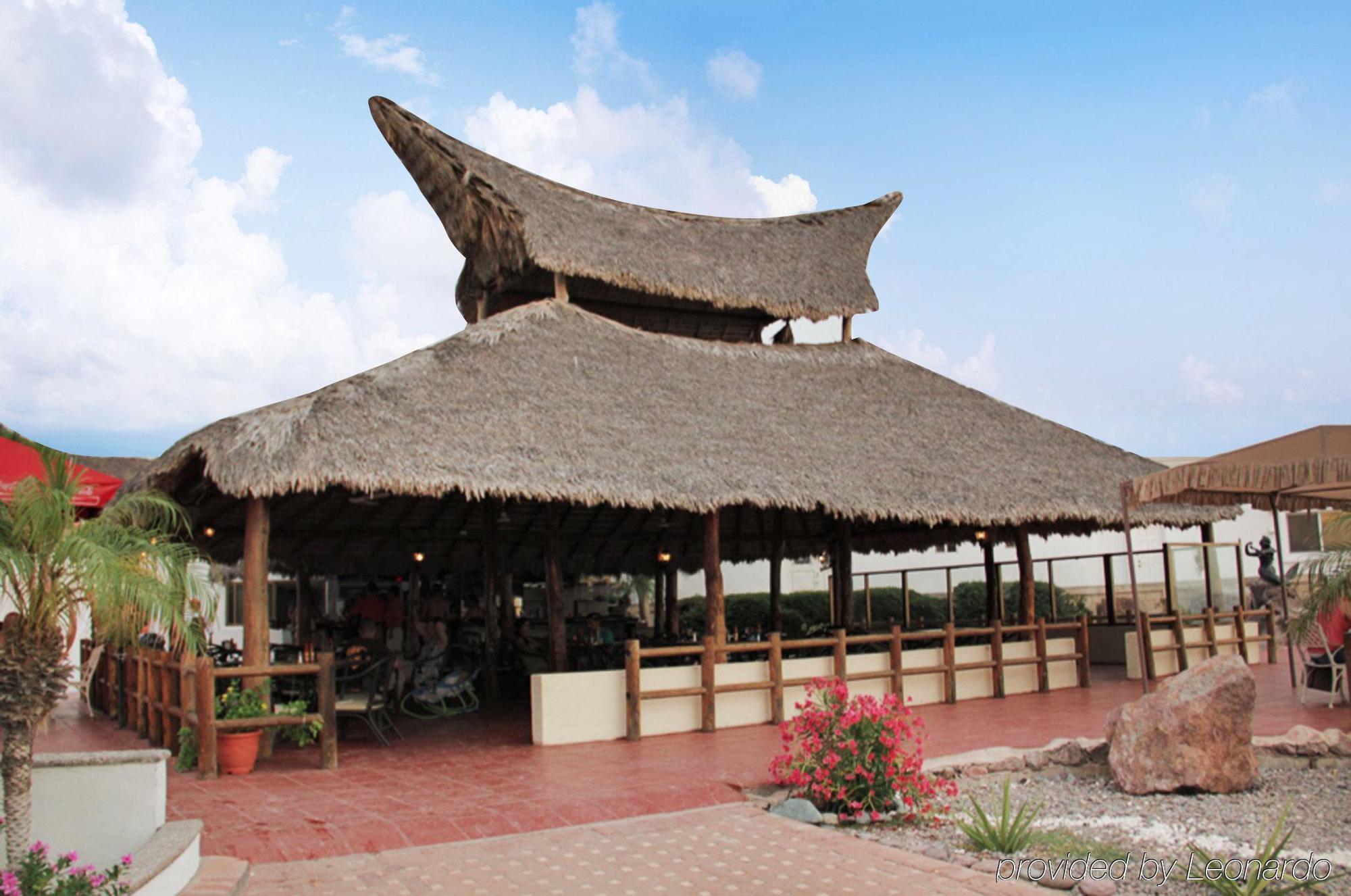 San Carlos Plaza &