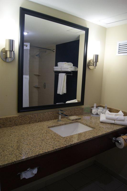 Hotel Express Boca Del Rio By Ihg