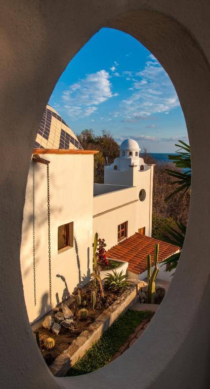 Heven Residence Bed & Breakfast Zipolite