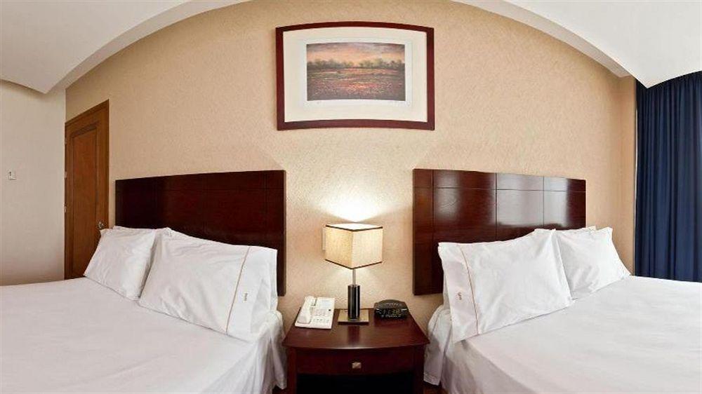 Hotel Express By Ihg