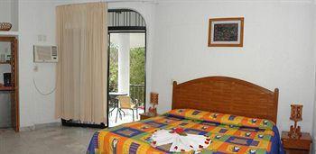 Mercedes Hotel 3*