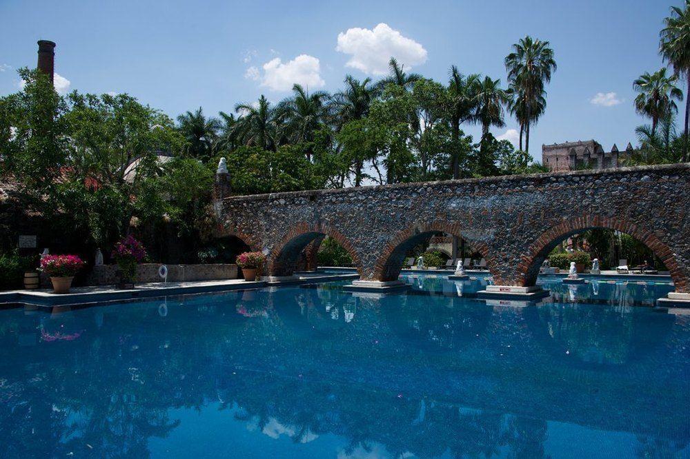 Vista Hermosa Hotel