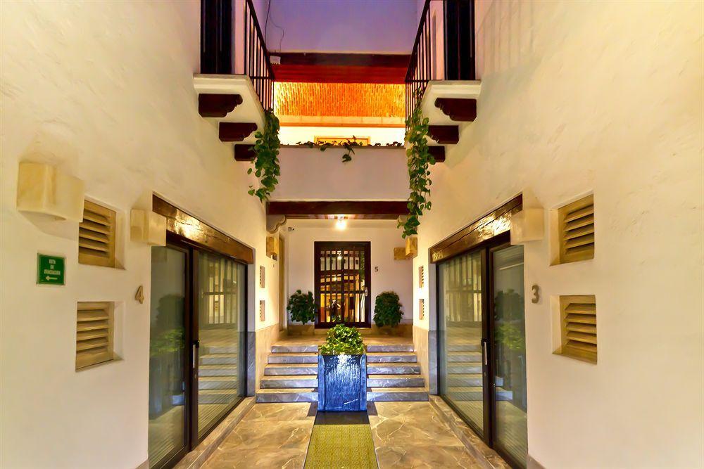 & Dona Urraca Hotel