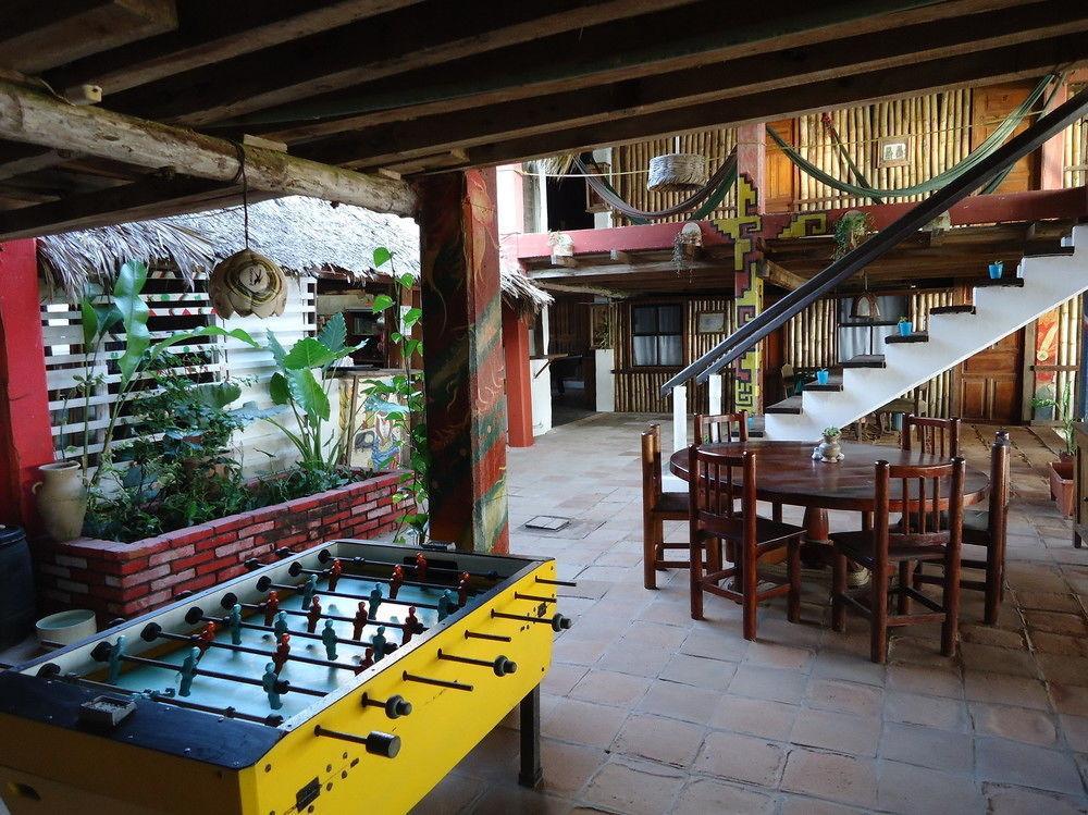 Hotel Lyoban Hotel