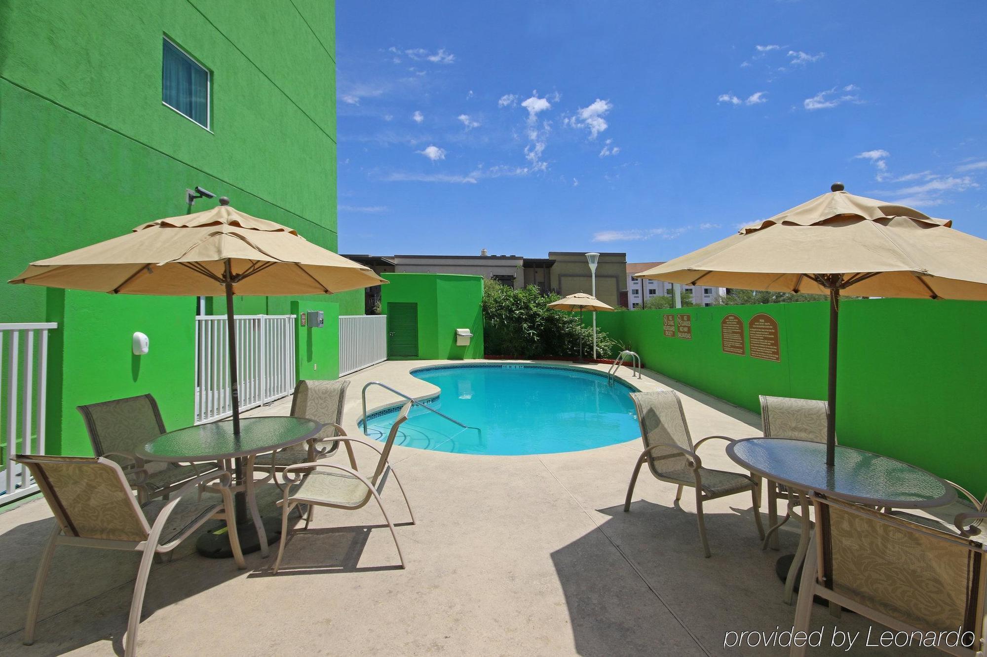 Istay Hotel