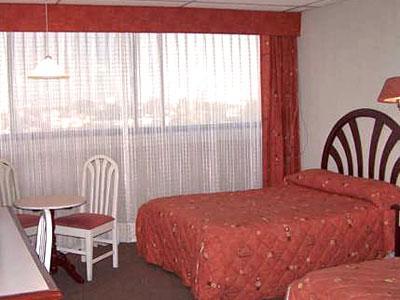 Capital O Casa Real Celaya Hotel