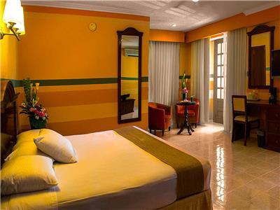 Plaza Colonial 4*