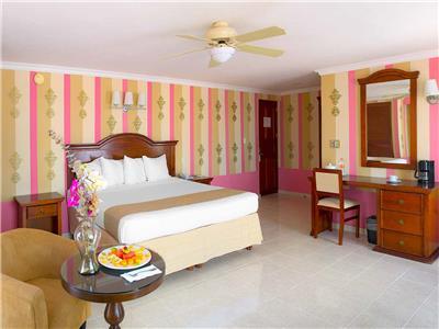 Plaza Colonial Hotel Campeche