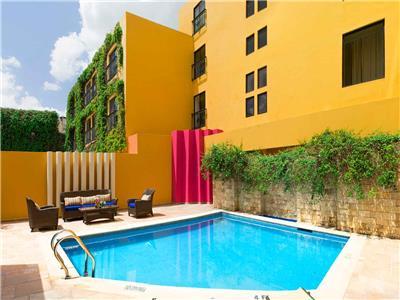Plaza Colonial Hotel Campeche