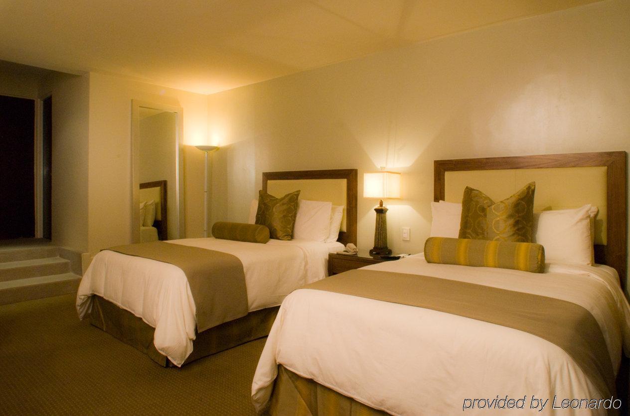 Antaris Valle Hotel 4*