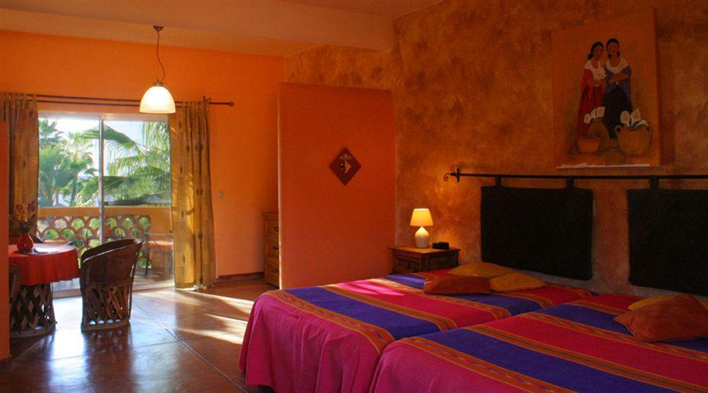 La Poza Hotel Todos Santos