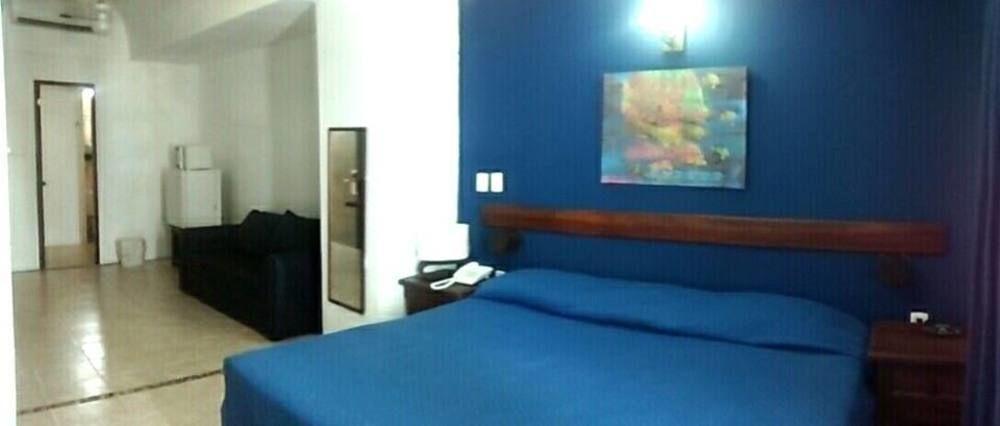 Lorencillo Miramar 3*