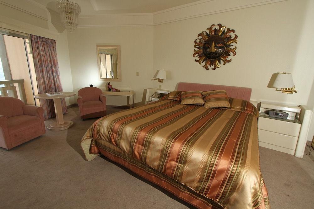 Estero Hotel