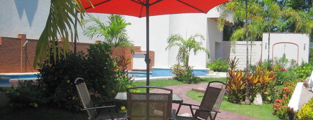 Y Los Encantos 3* Sayulita