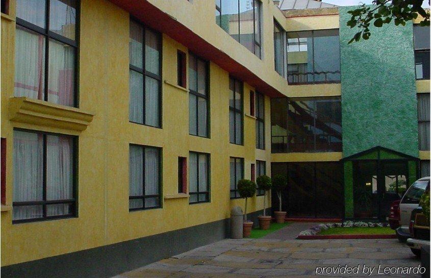 Plaza Morelos Hotel