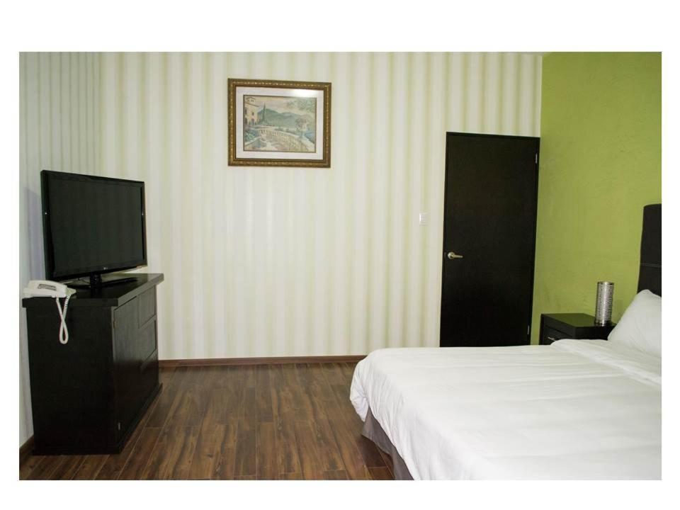 Dona Juana Cecilia Plaza Jalisco Hotel Ciudad Madero