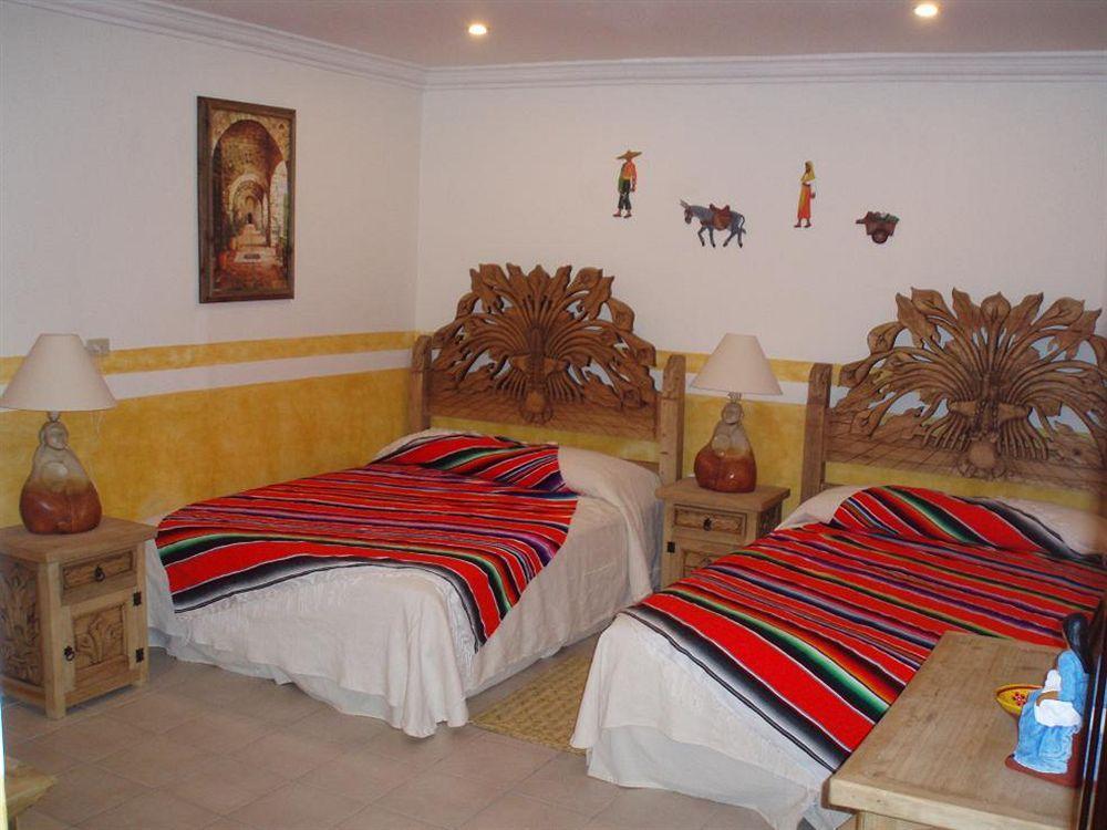 Hacienda Algodones 3*