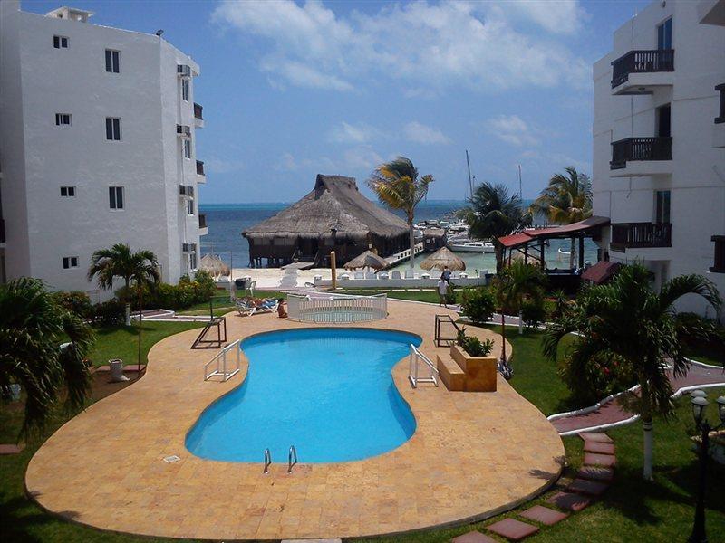 Imperial Perlas 3* Cancun