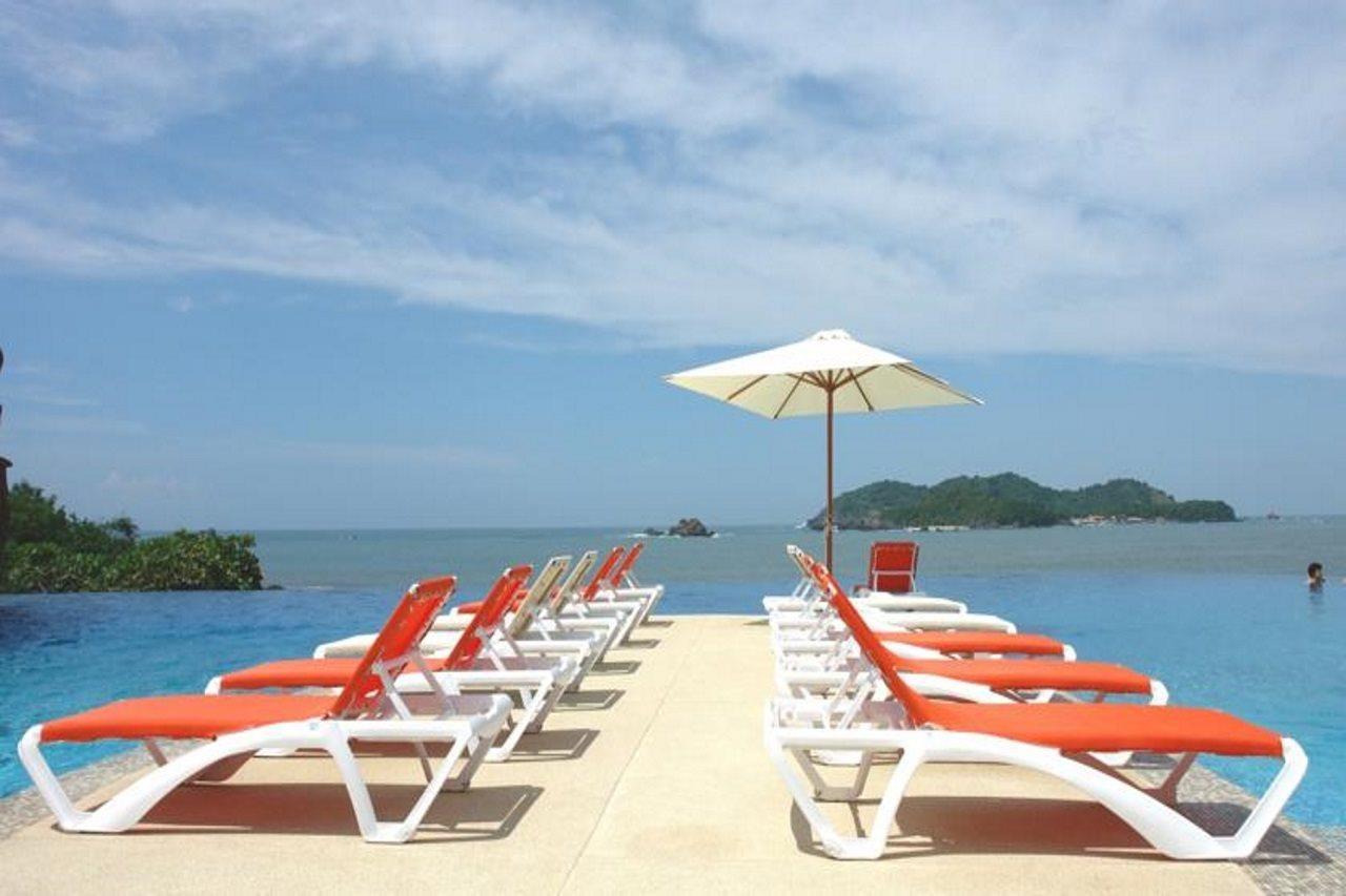 Azul Grand - & Convention Center 5*