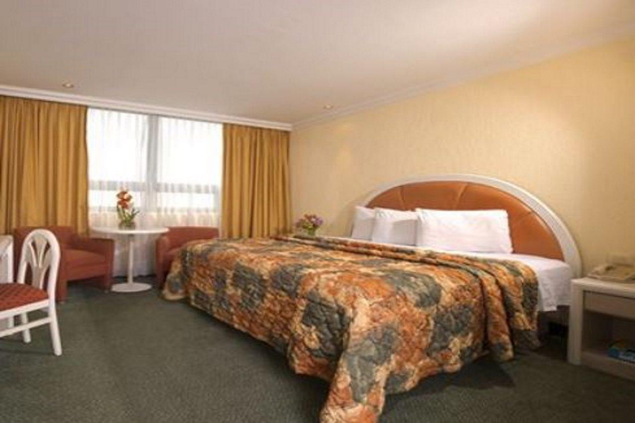 Benidorm 4* Mexico City