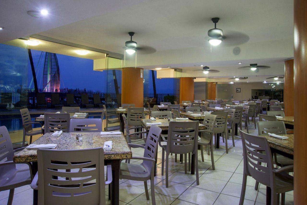 Delfin Hotel Puerto Vallarta