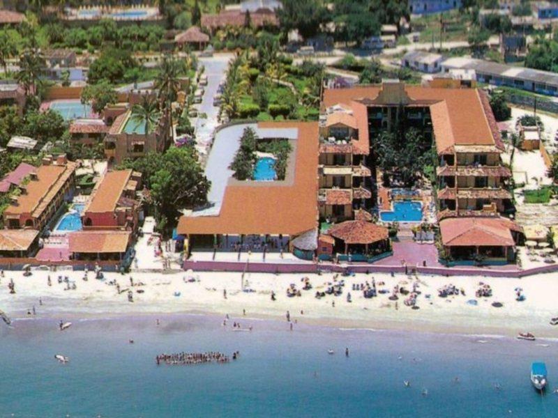 Decameron Cocos Guayabitos, Ramada Resort 3*