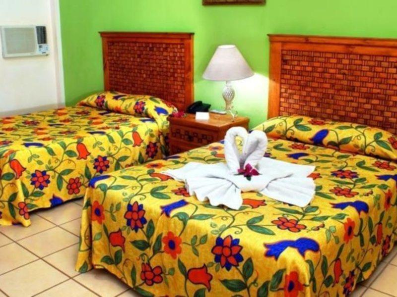 Decameron Cocos Guayabitos, Ramada Resort
