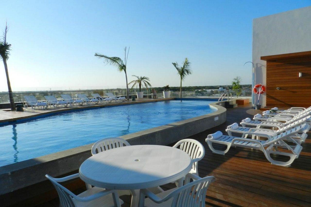 Fiesta Hotel