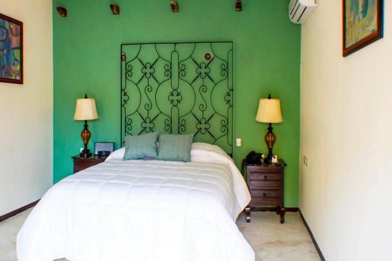 Art 57 - Adults Only Hotel
