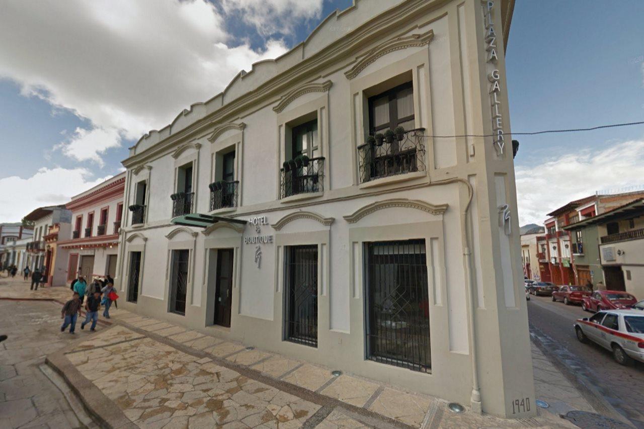 Plaza Gallery Boutique Hotel
