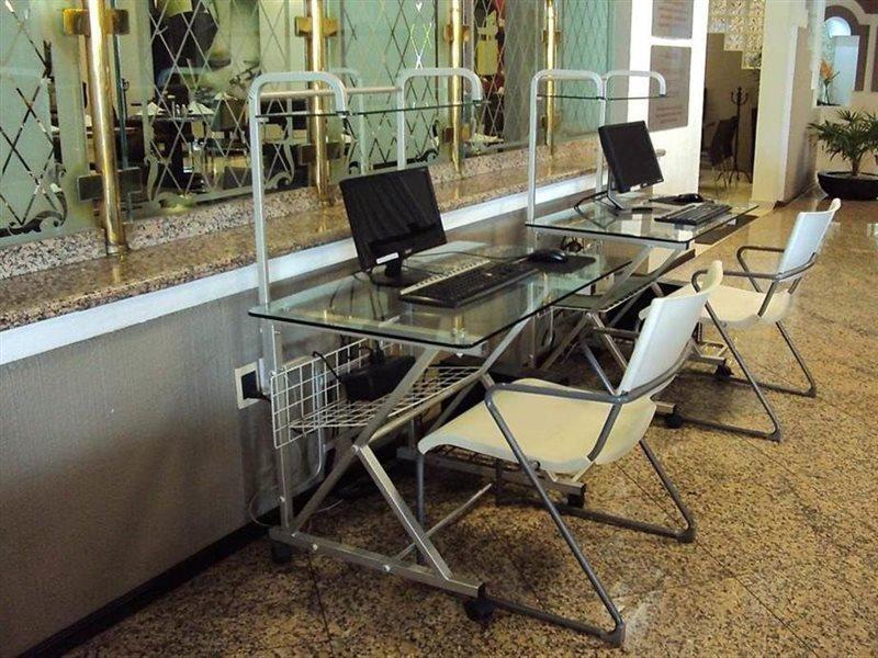 Fray Junipero Serra Hotel 4*