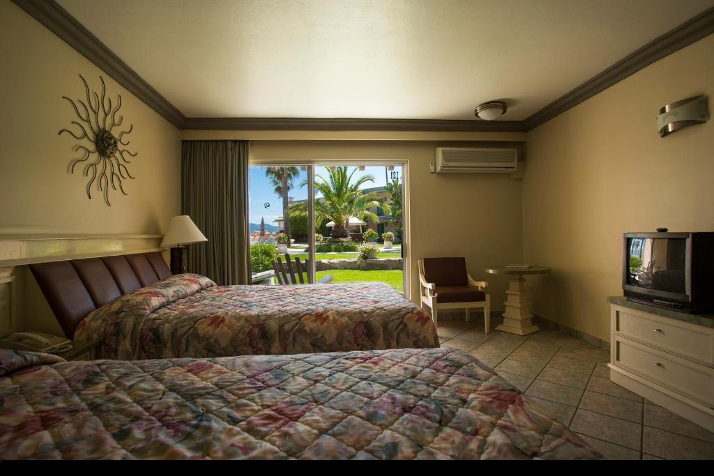 Hotel Estero Ensenada
