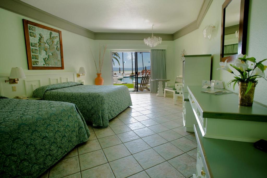 Estero Hotel 4*