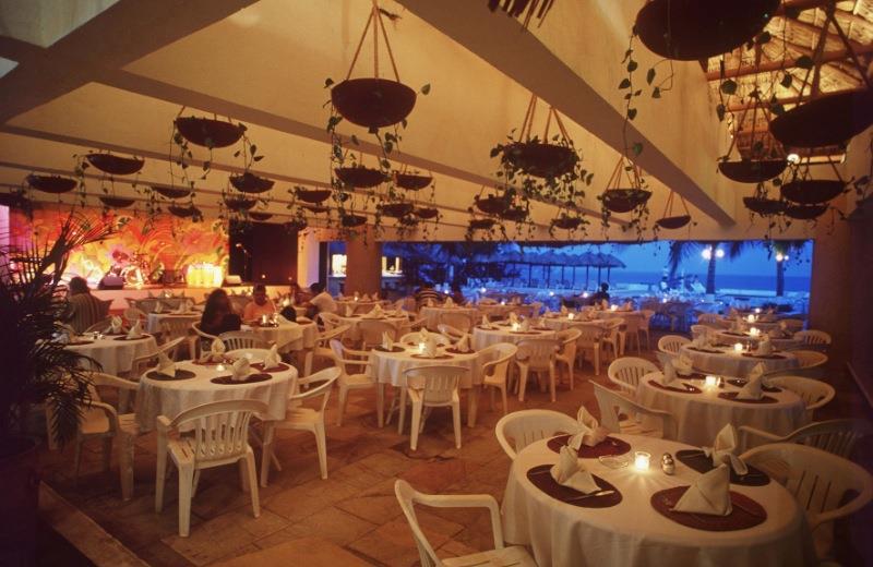 Park Royal Huatulco