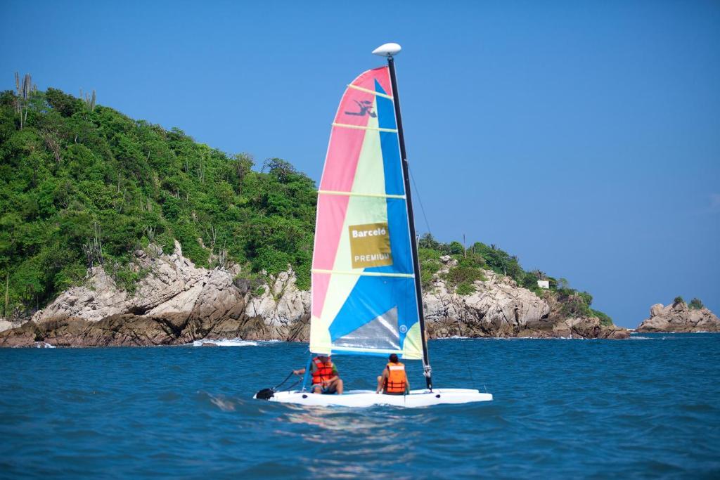 Barcelo Huatulco Resort