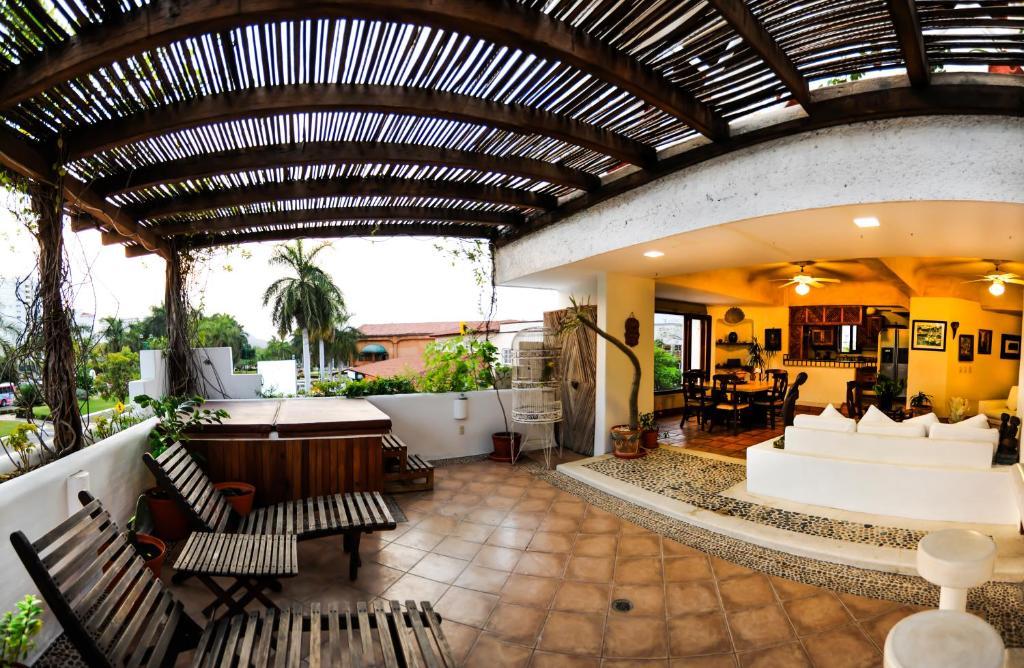 Hotel Ixtapa Plaza 3*