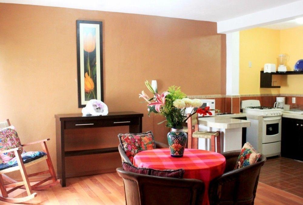 Hotel La Iguana Vallarta Lgbt Adults Only - Romantic Zone - Party Clubbing Street Puerto Vallarta