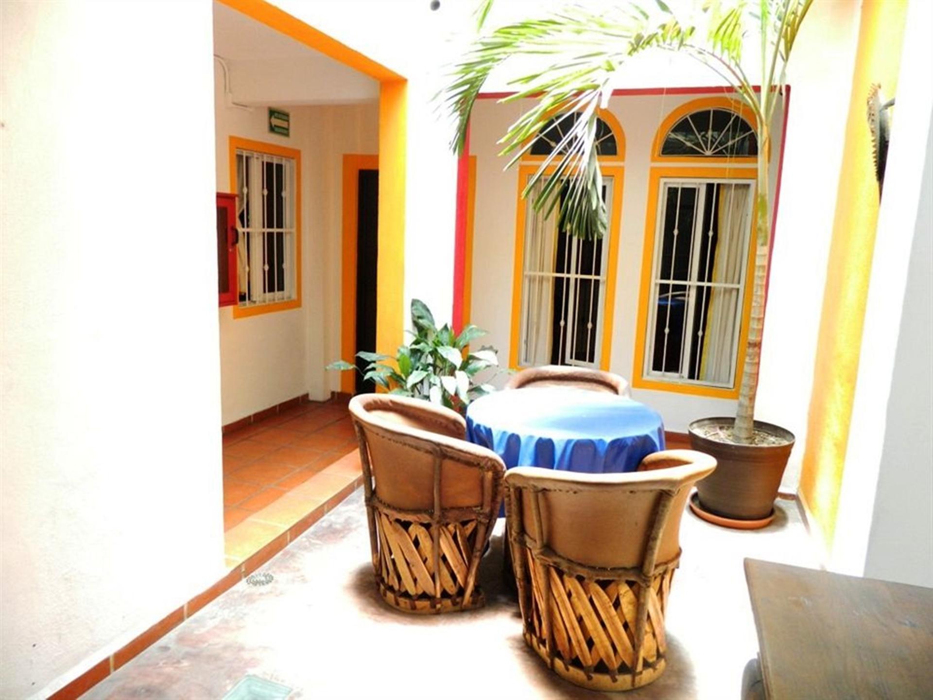 Hotel La Iguana Vallarta Lgbt Adults Only - Romantic Zone - Party Clubbing Street