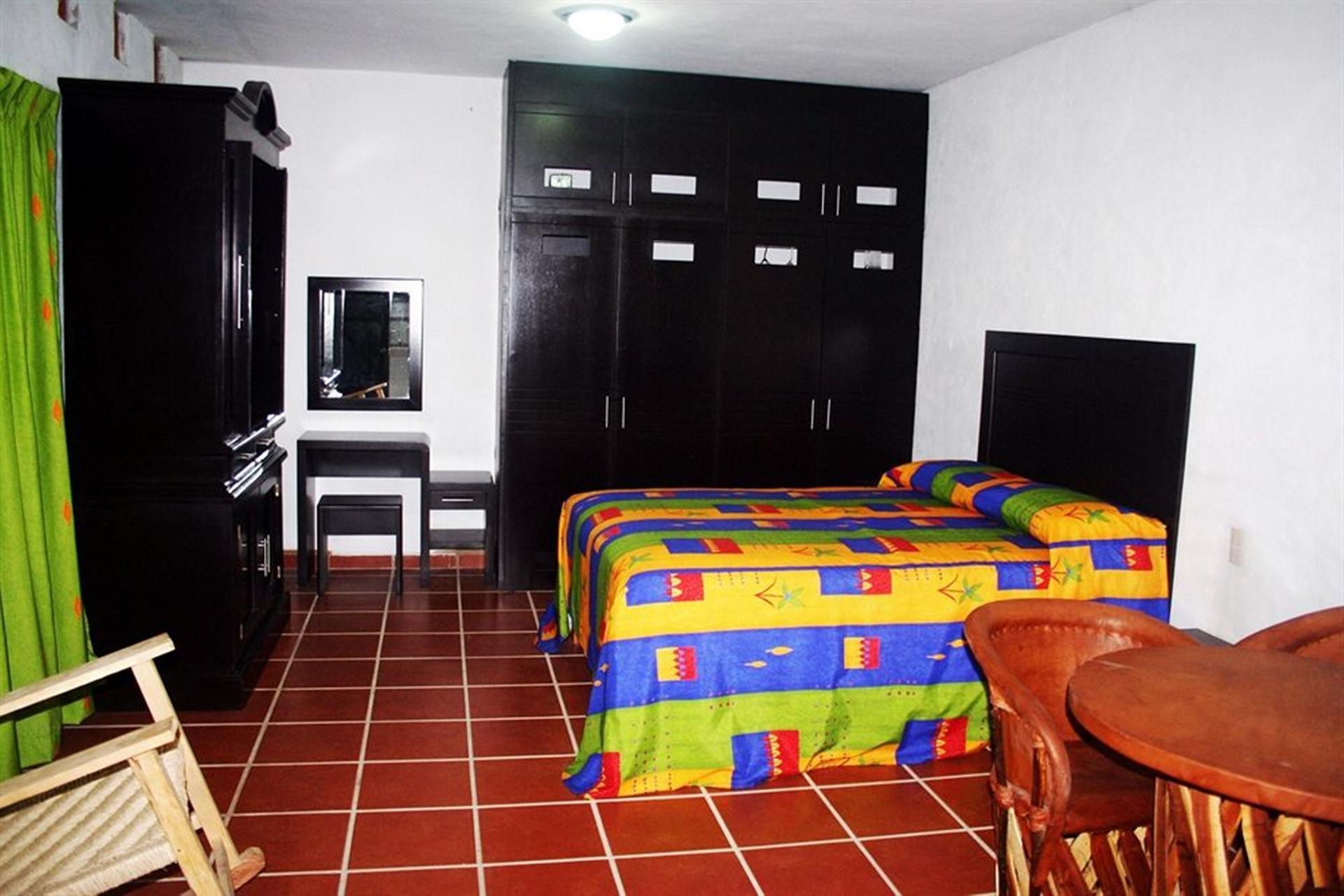 La Iguana Vallarta Lgbt Adults Only - Romantic Zone - Party Clubbing Street Puerto Vallarta