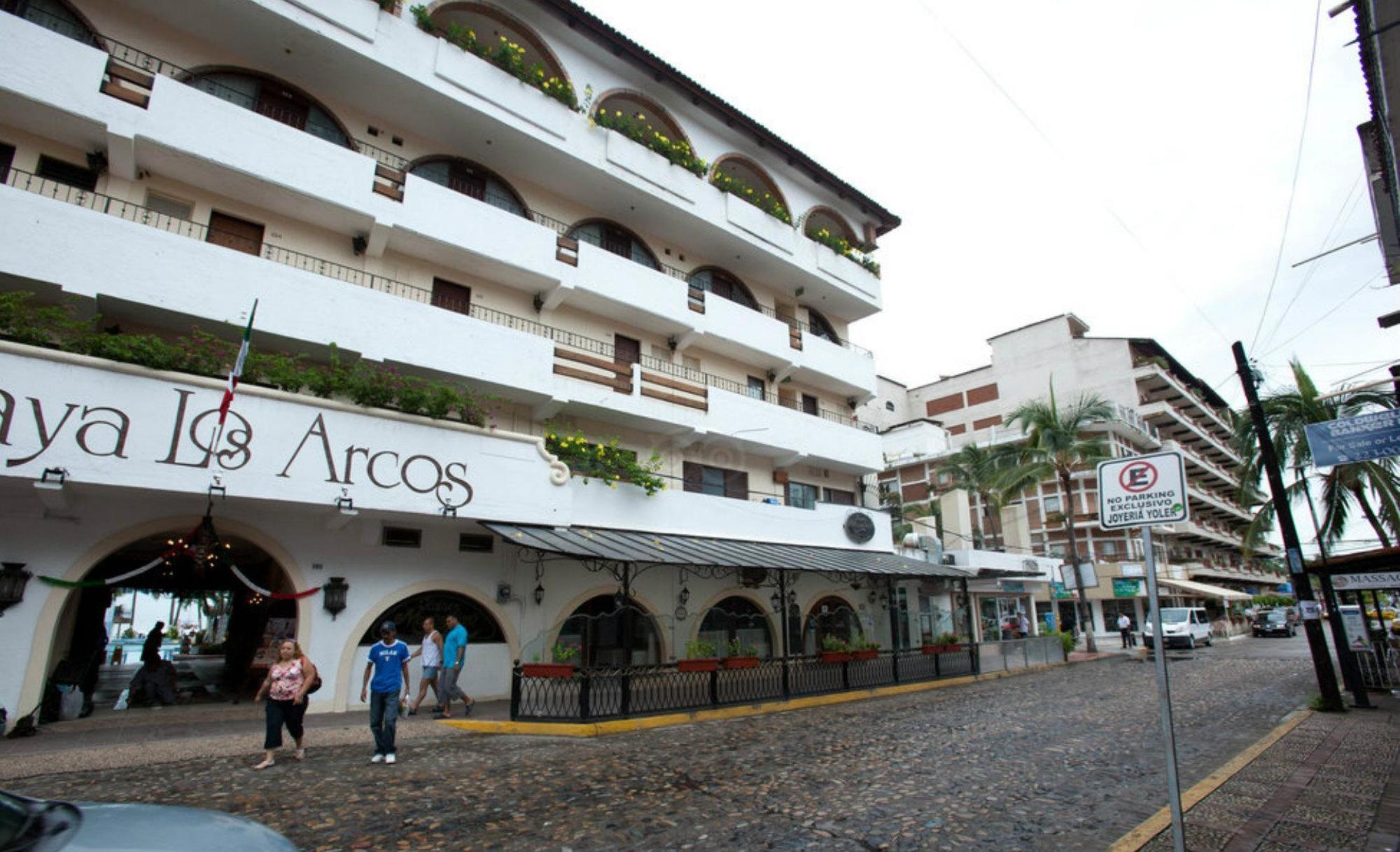 Hotel Playa Arcos & 4*