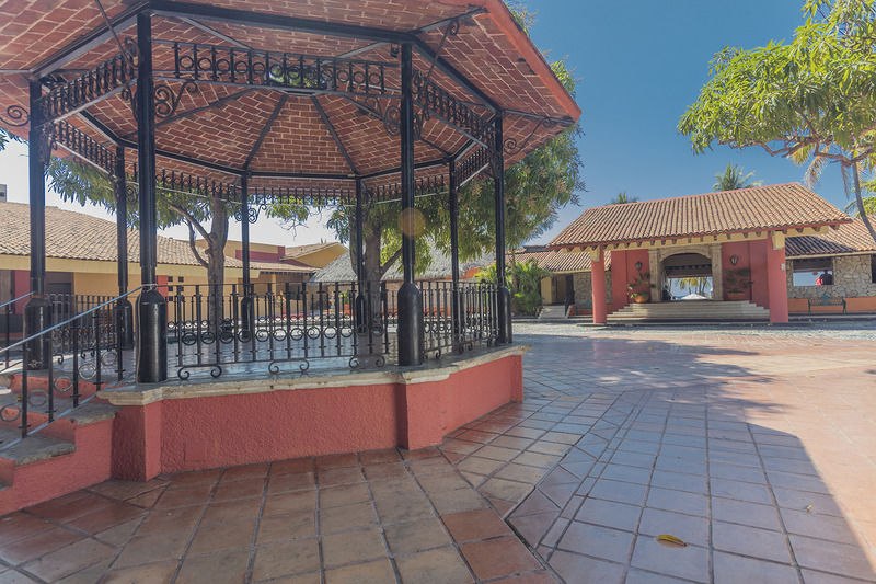 Resort Ixtapa By Ihg 4*
