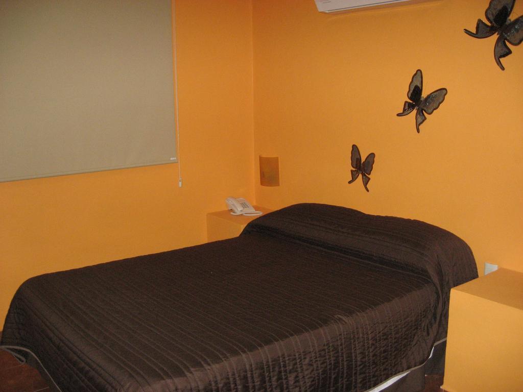 Aparthotel Maria Antonieta 4*