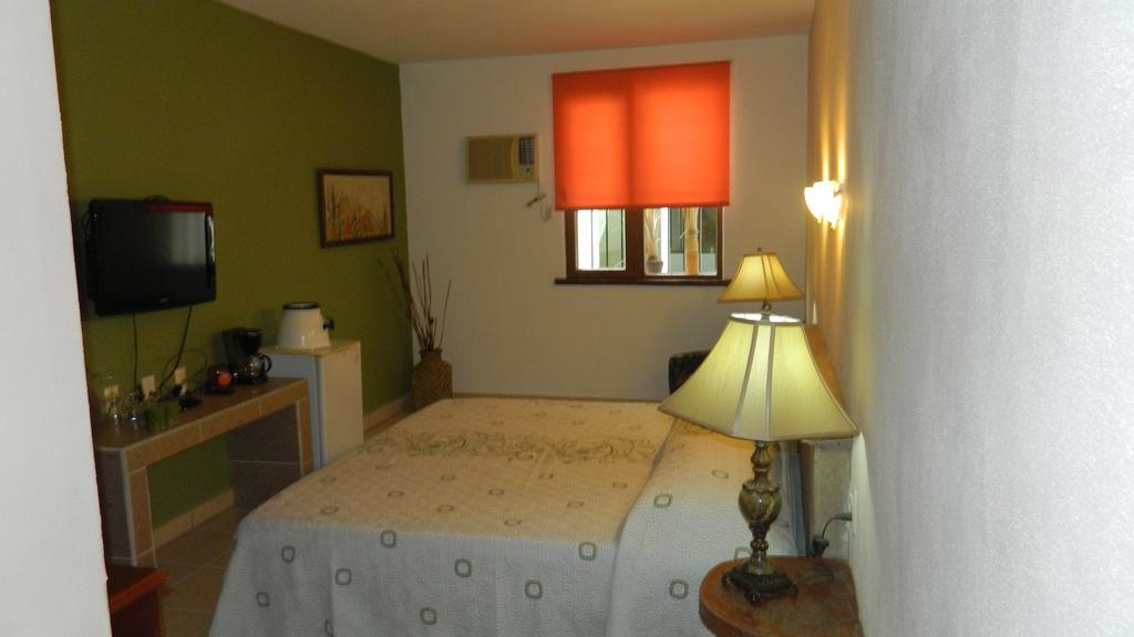 Aparthotel La De