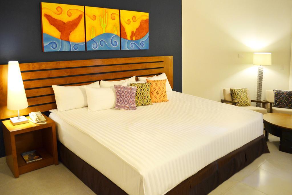 Resort Grand Decameron Cabos, A Trademark (adults Only) 4*
