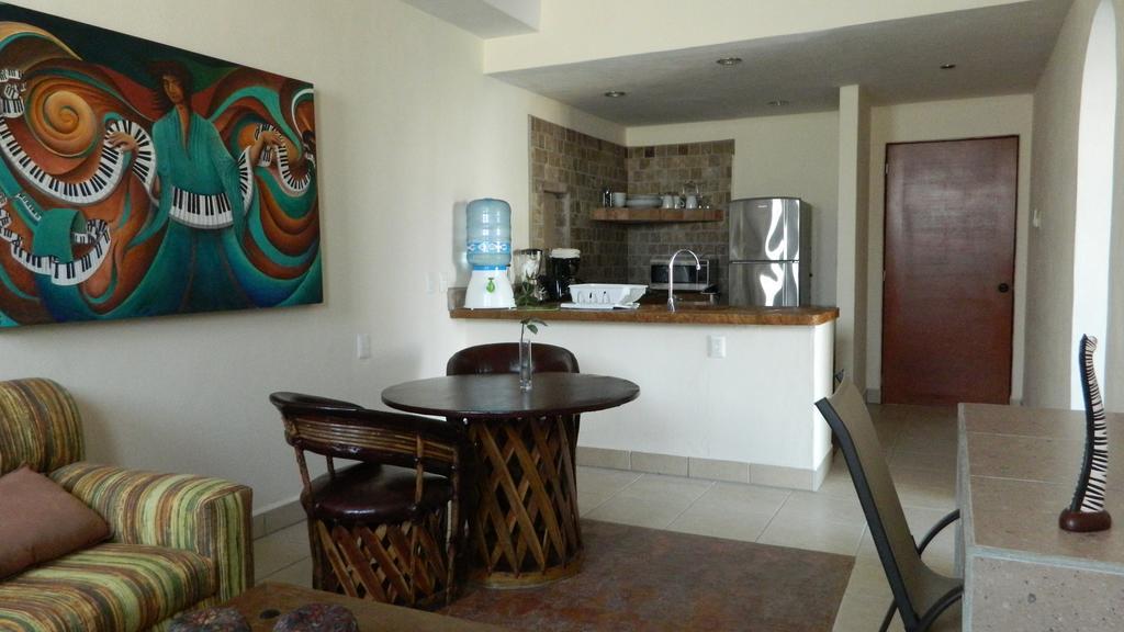 Aparthotel La De 4*
