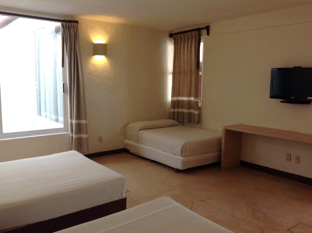 Hotel Plaza 4*