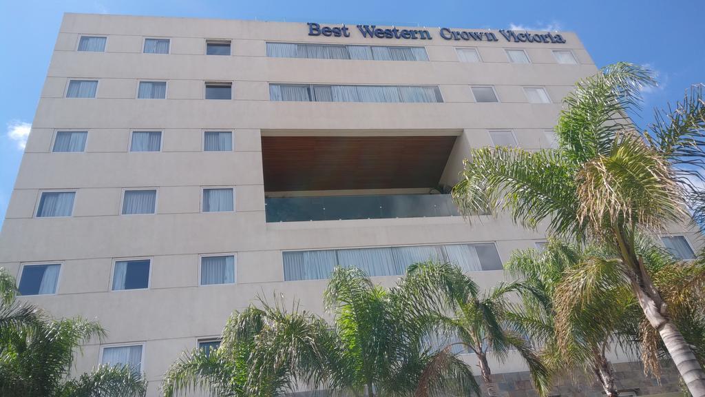 Western Crown Victoria 4* Queretaro