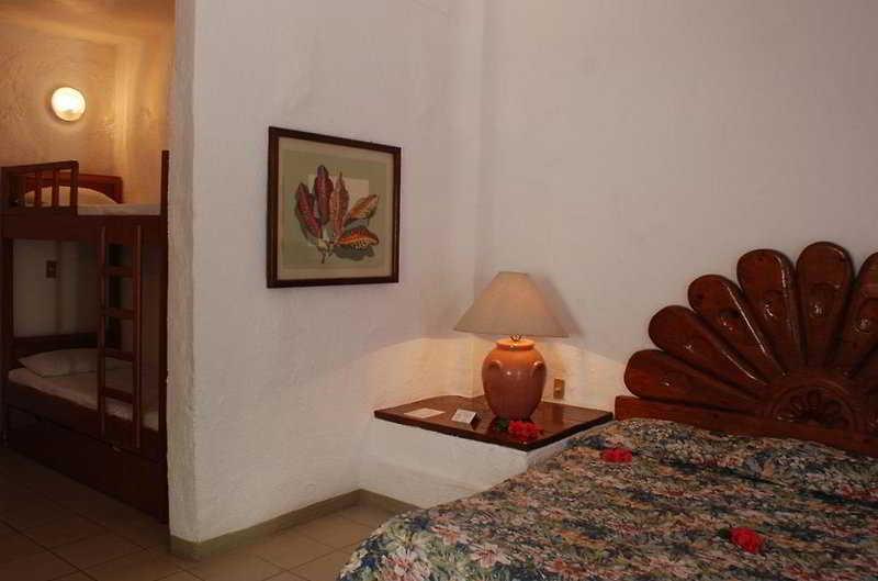 Resort Vista Playa De Oro 4*